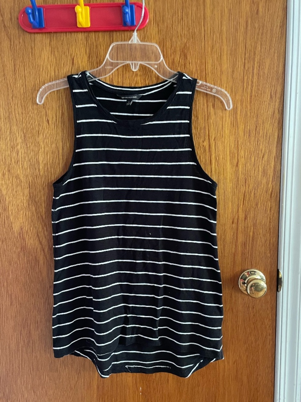 Banana Republic black and white tank top
